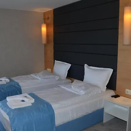Hotel Mobi Dick Family Glavatartsi